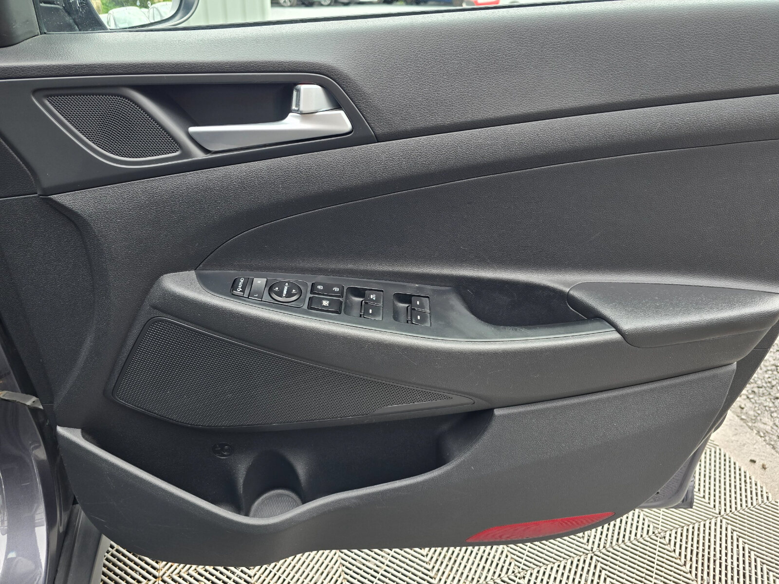 2016 Hyundai Tucson 1.7 D Comfort - Image 19