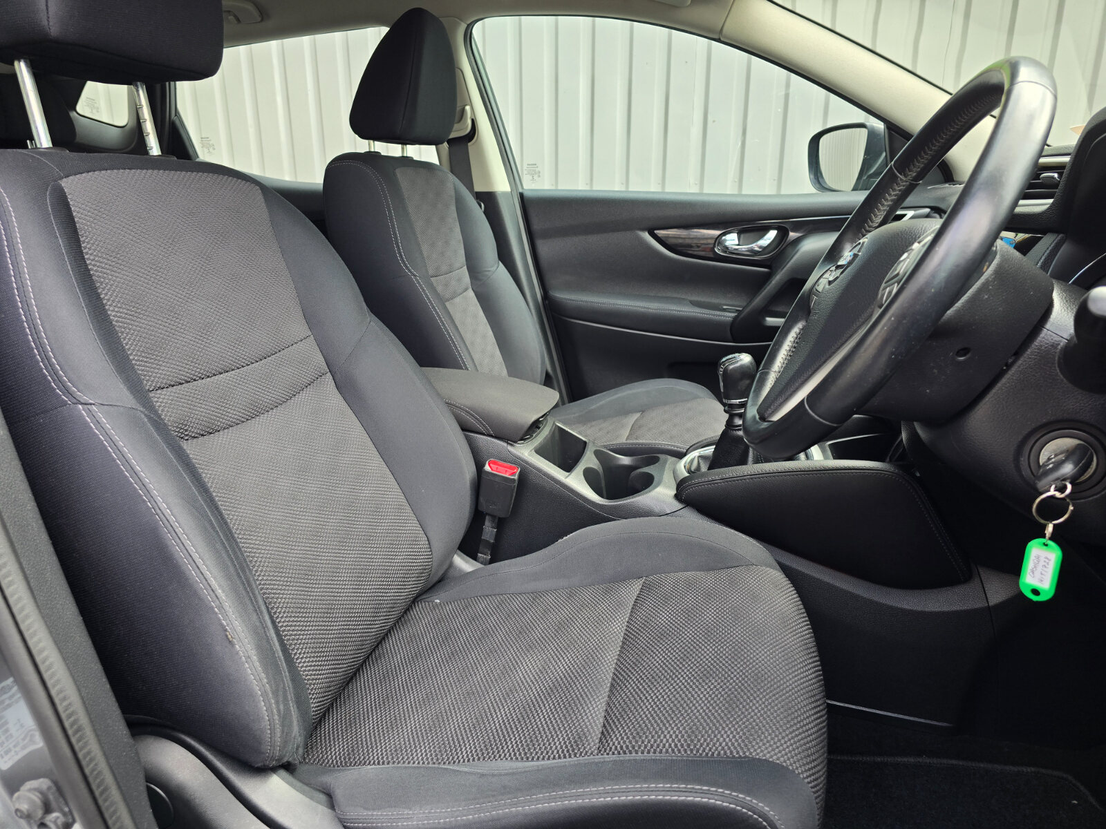 2014 Nissan Qashqai 1.2 PETROL SV - Image 10