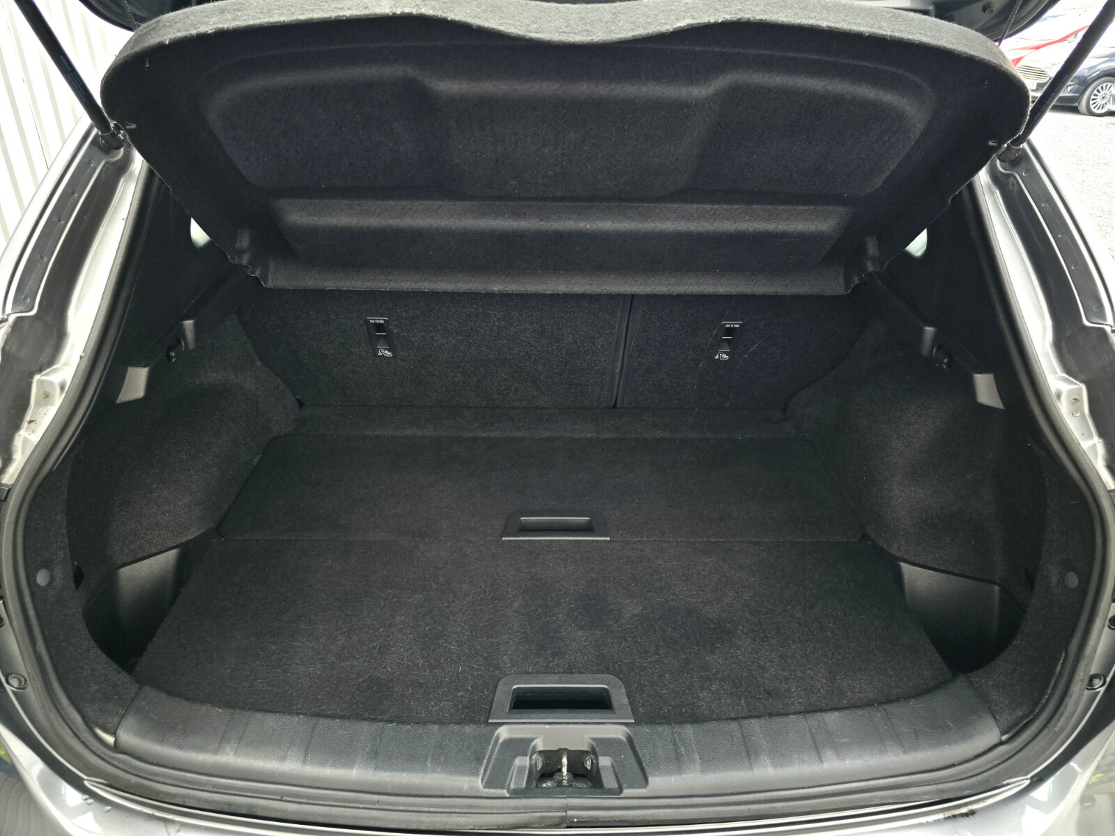 2014 Nissan Qashqai 1.2 PETROL SV - Image 20