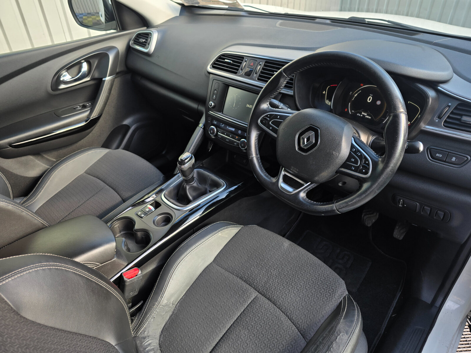 2017 Renault Kadjar 1.5 dCi ENERGY Dynamique S Nav - Image 12