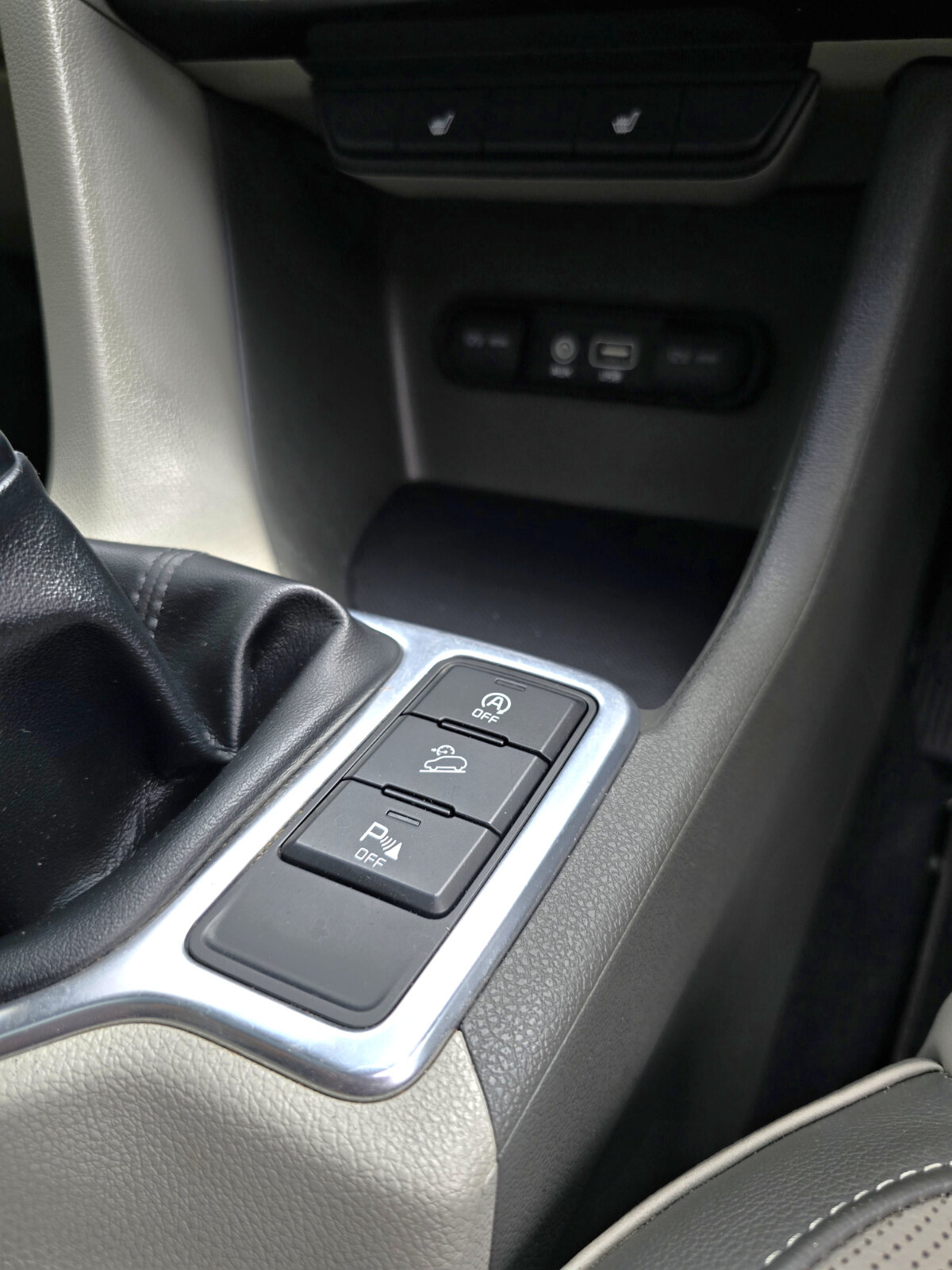 2018 Kia Sportage 1.7 PLATINUM S - Image 14