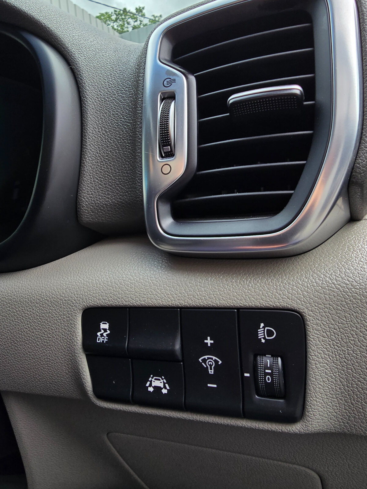 2018 Kia Sportage 1.7 PLATINUM S - Image 18