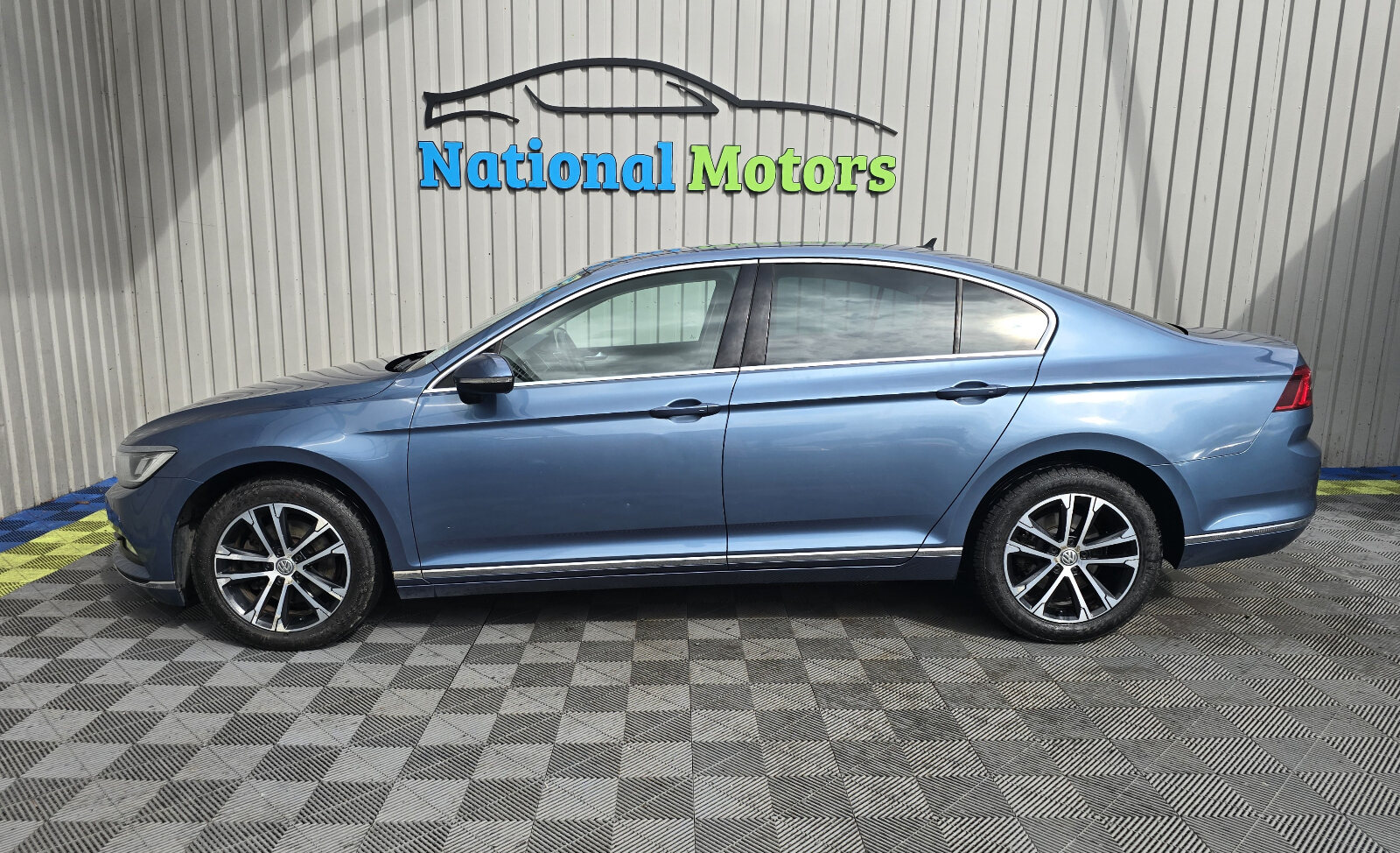 2017 Volkswagen Passat 1.6 TDI Highline - Image 5