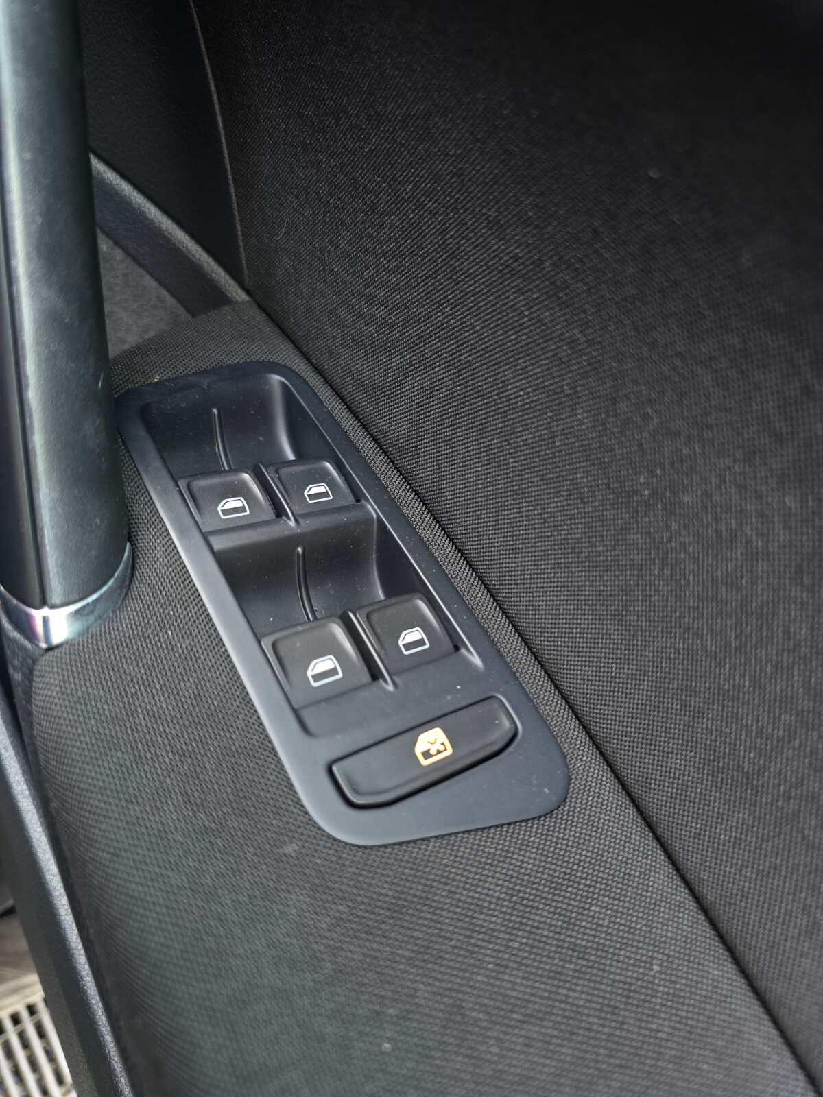 2013 Volkswagen Golf 1.6 TDI BLUEMOTION - Image 20