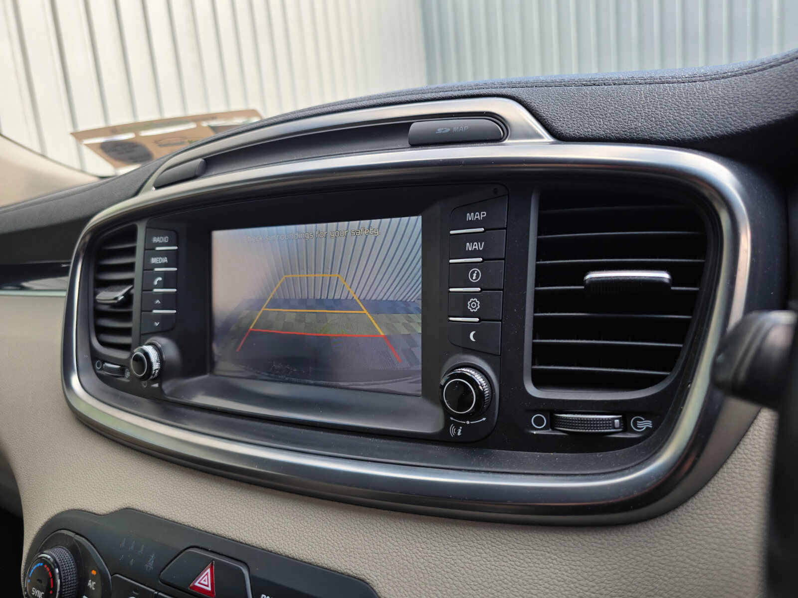 2017 Kia Sorento 2.2D Platinum - Image 17