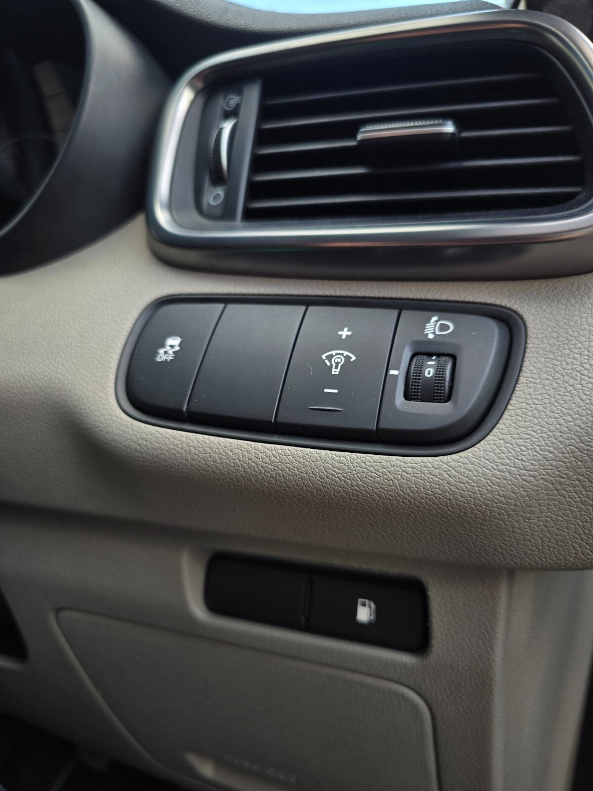 2017 Kia Sorento 2.2D Platinum - Image 19