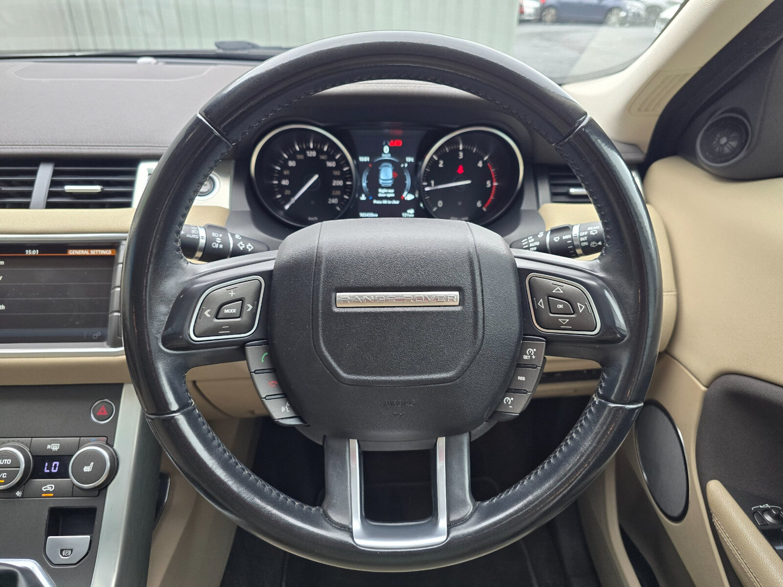 2019 Range Rover 2.0 Si4 PHEV Evoque - Image 19
