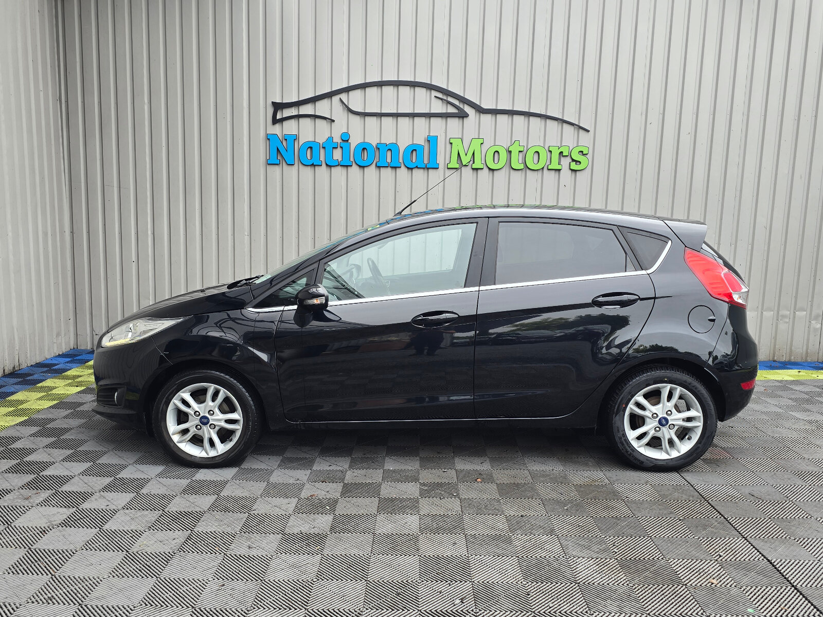 2017 Ford Fiesta 1.0 Petrol - Image 6