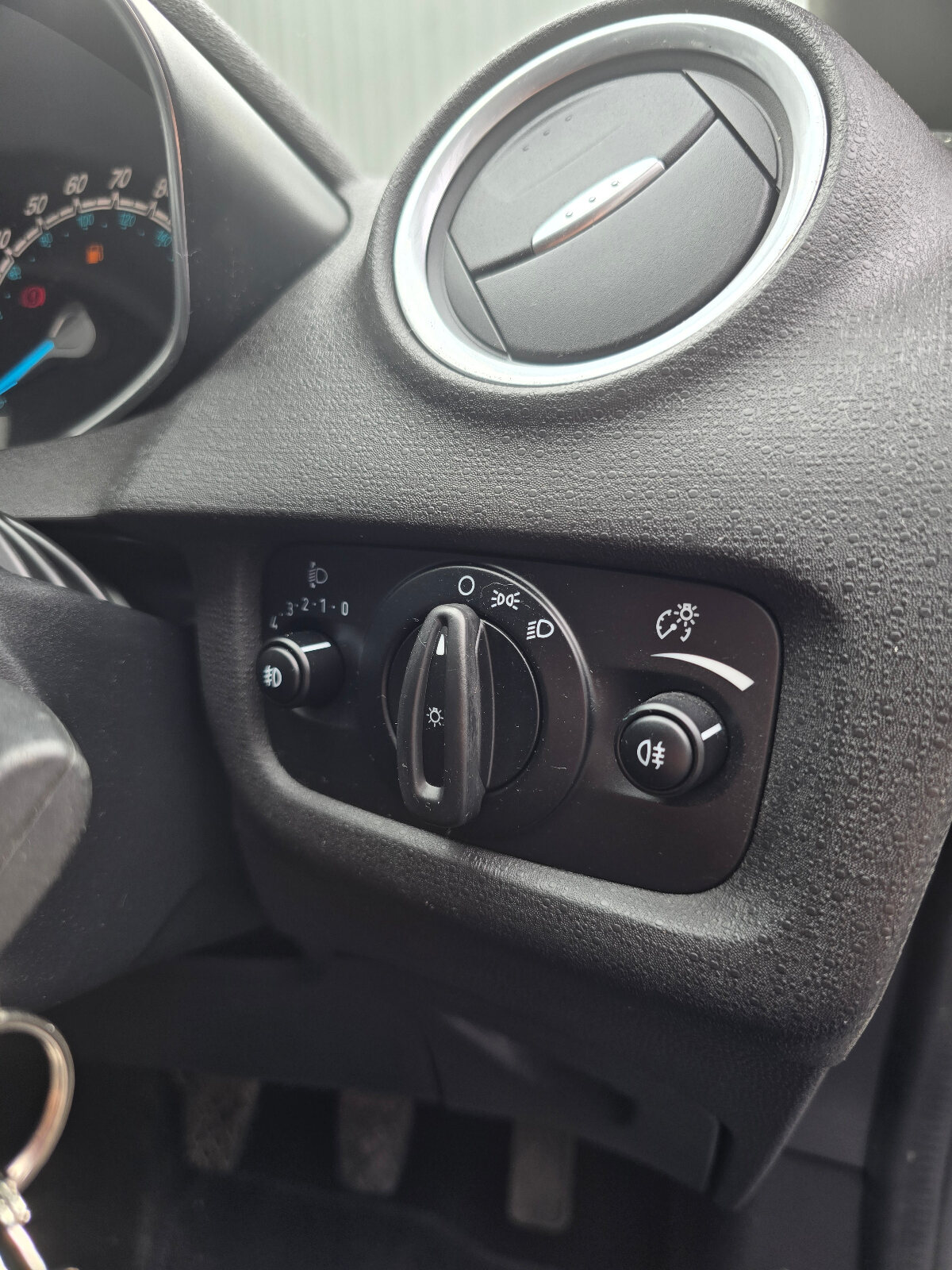 2017 Ford Fiesta 1.0 Petrol - Image 15