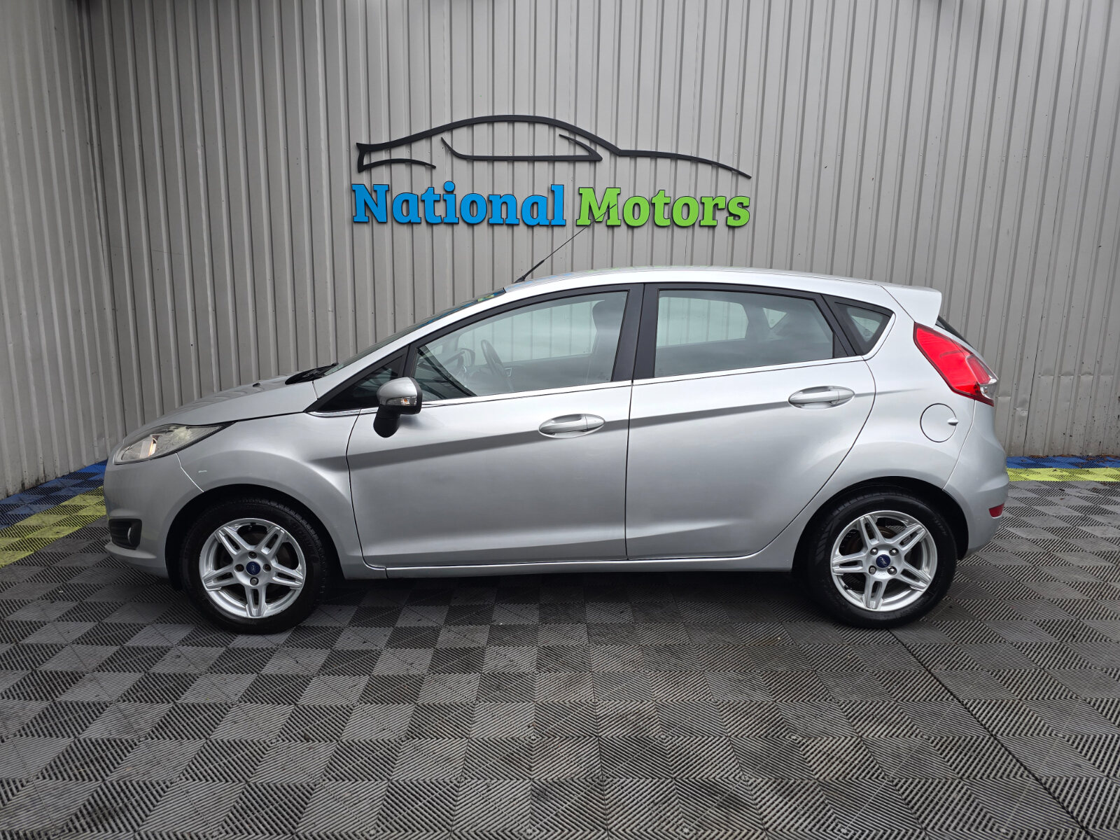 2014 Ford Fiesta 1.0 Petrol - Image 3
