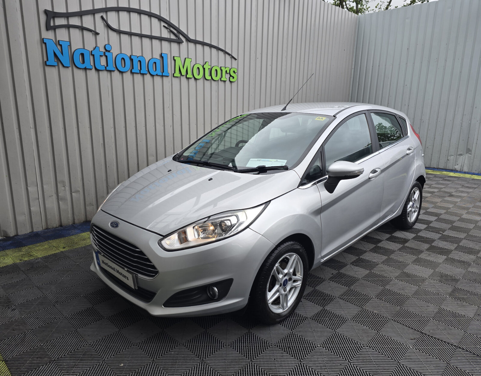 2014 Ford Fiesta 1.0 Petrol - Image 4