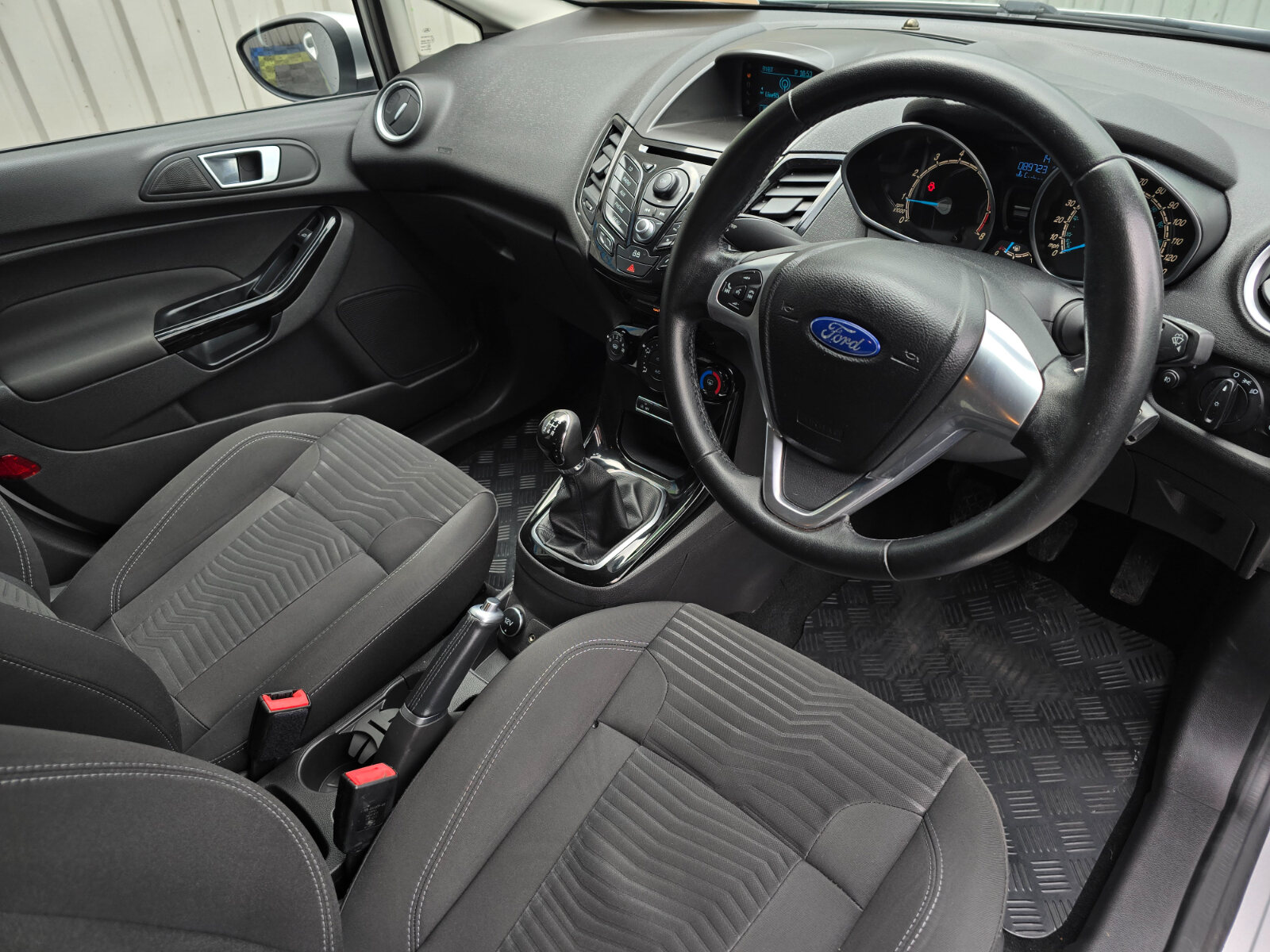 2014 Ford Fiesta 1.0 Petrol - Image 8