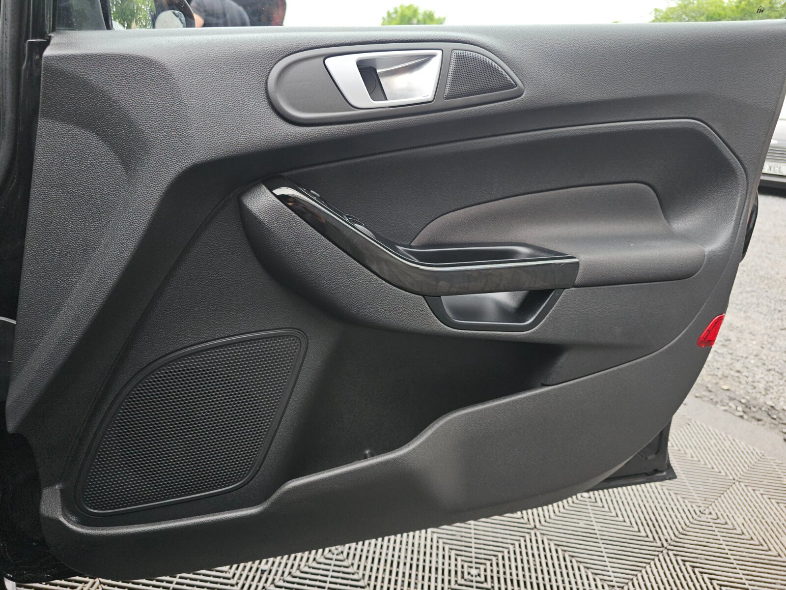 2017 Ford Fiesta 1.0 Petrol - Image 19
