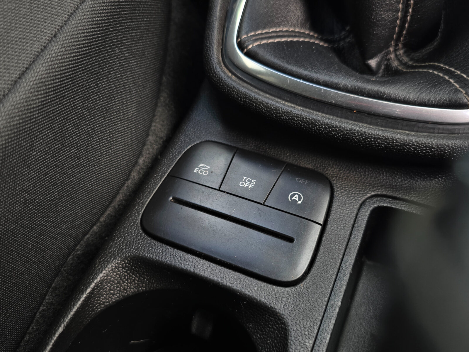 2018 Ford Fiesta ST-LINE 1.0 Petrol - Image 14
