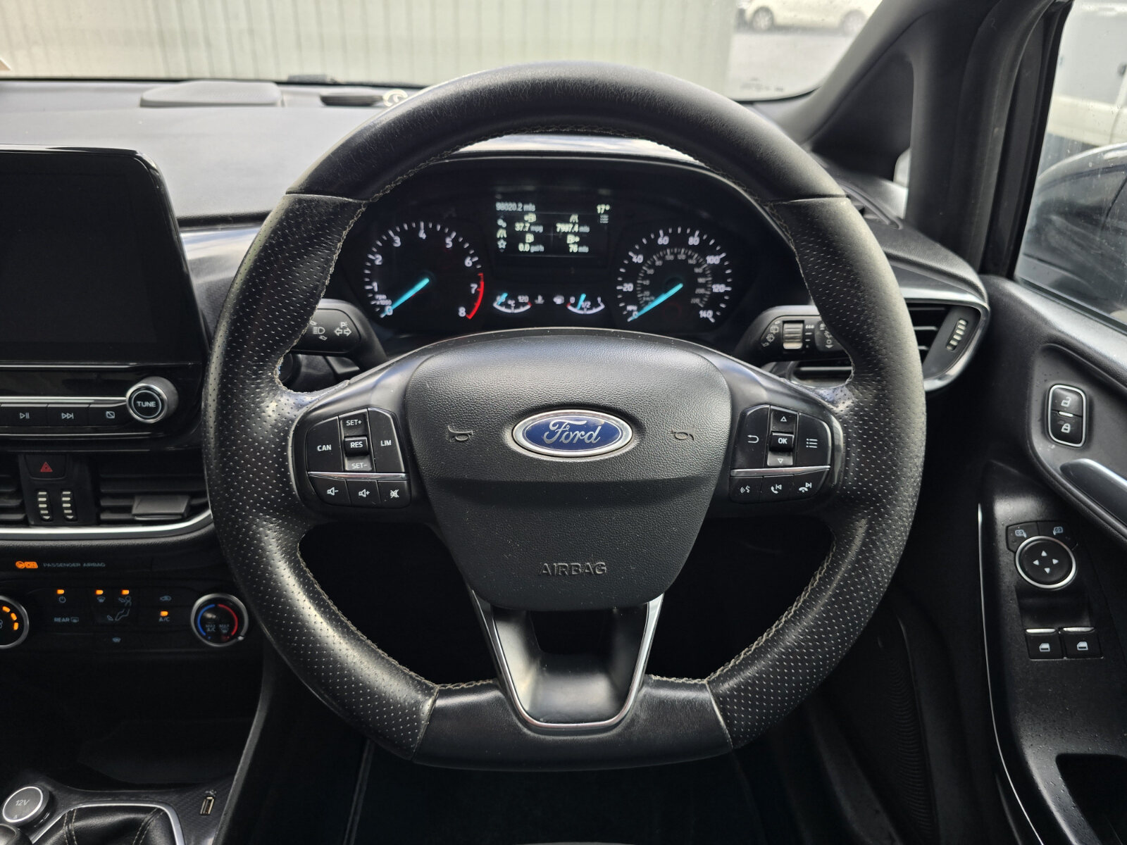 2018 Ford Fiesta ST-LINE 1.0 Petrol - Image 17