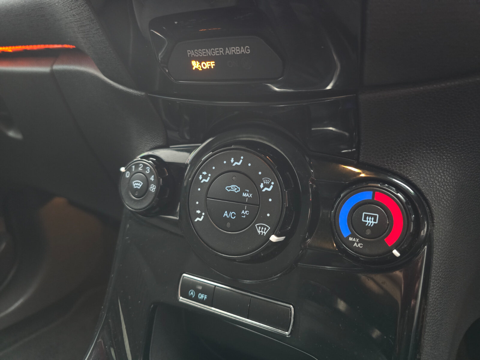 2016 Ford Fiesta 1.0 Petrol - Image 15