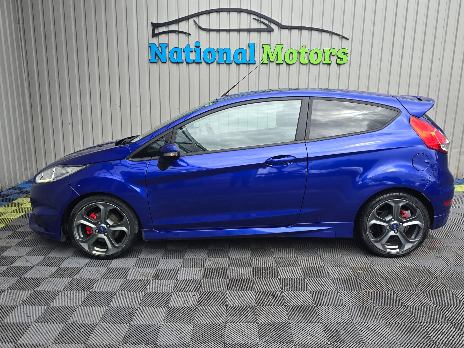 2015 Ford Fiesta ST-2 1.6 Petrol - Image 6