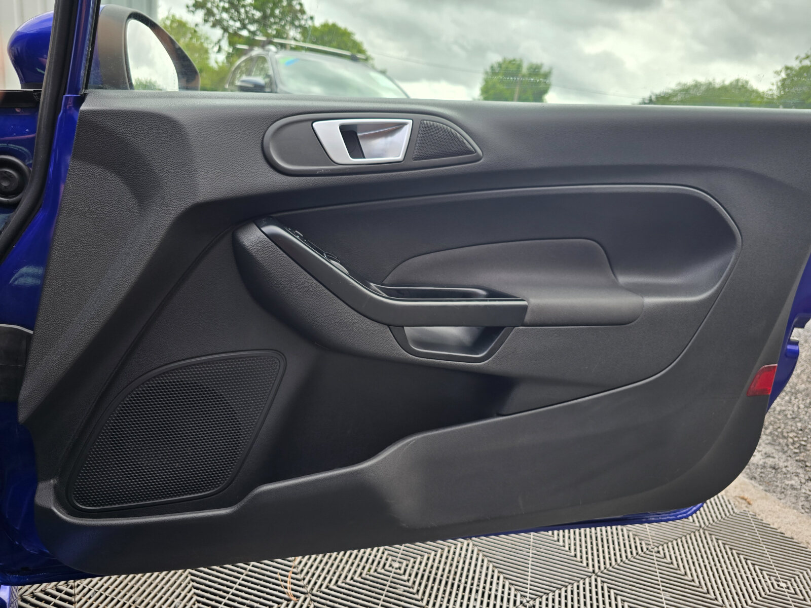 2015 Ford Fiesta ST-2 1.6 Petrol - Image 20
