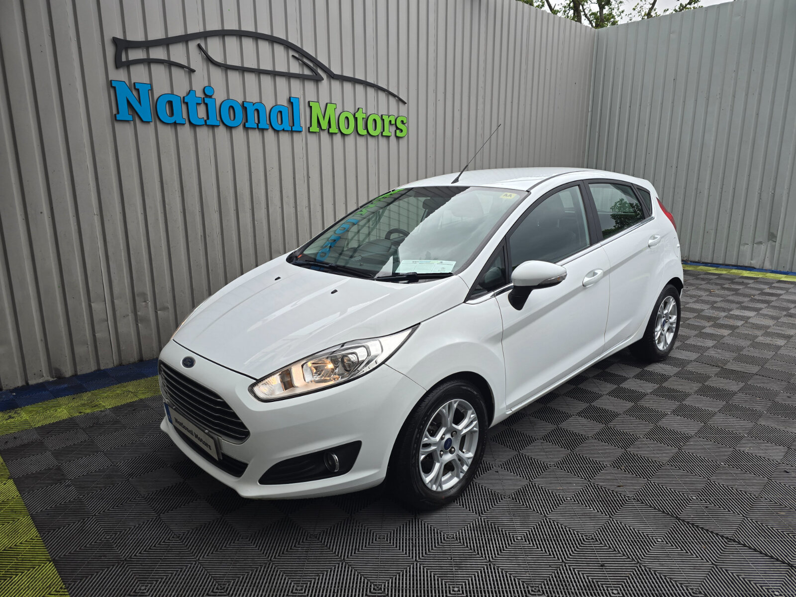 2015 Ford Fiesta 1.0 Petrol - Image 7