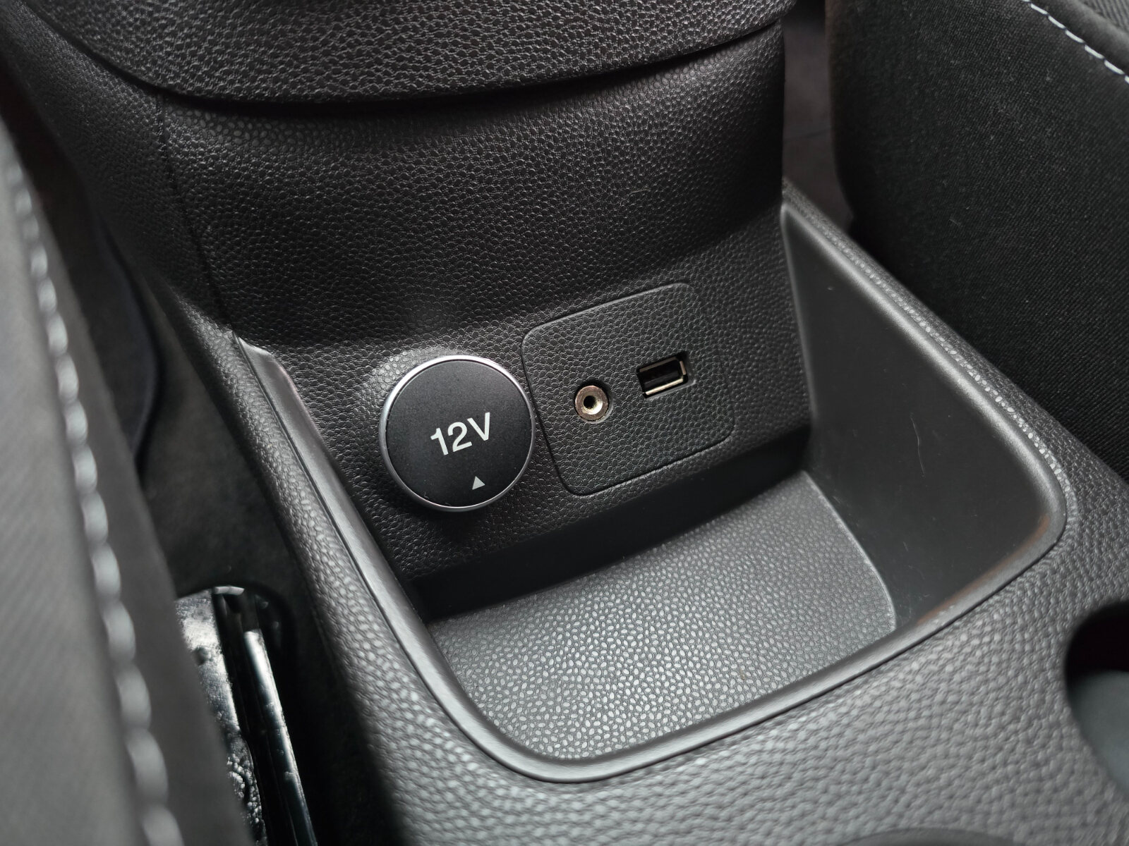 2015 Ford Fiesta 1.0 Petrol - Image 14