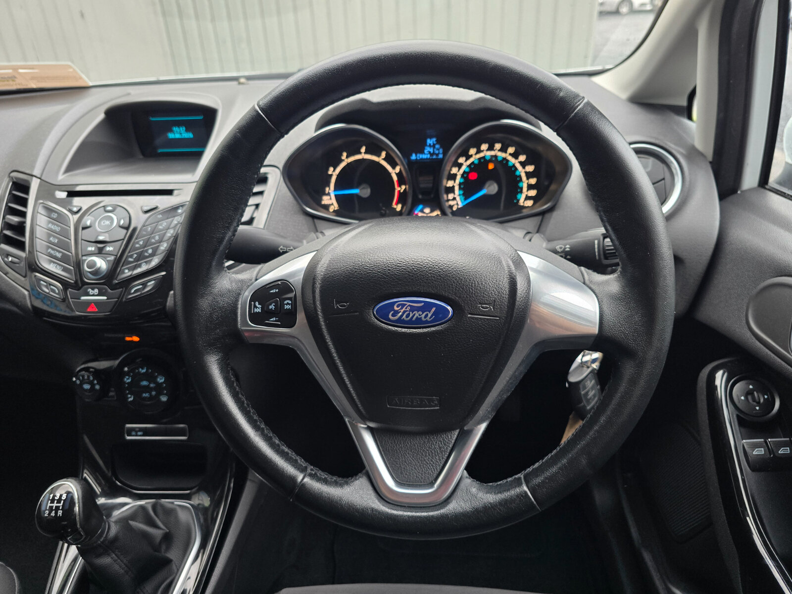 2015 Ford Fiesta 1.0 Petrol - Image 17