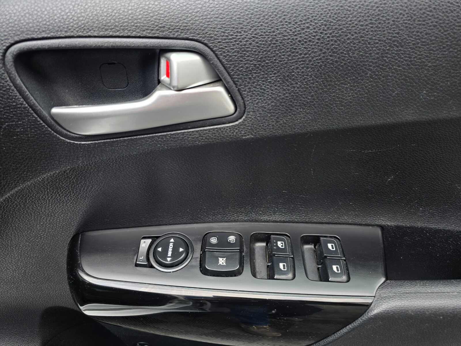 2021 Kia Picanto 1.0 Petrol - Image 19