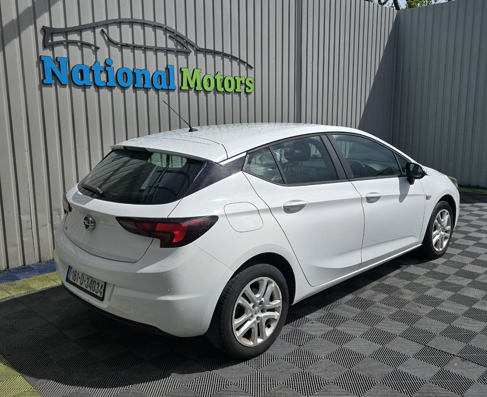 2016 Opel Astra 1.4 Petrol - Image 3