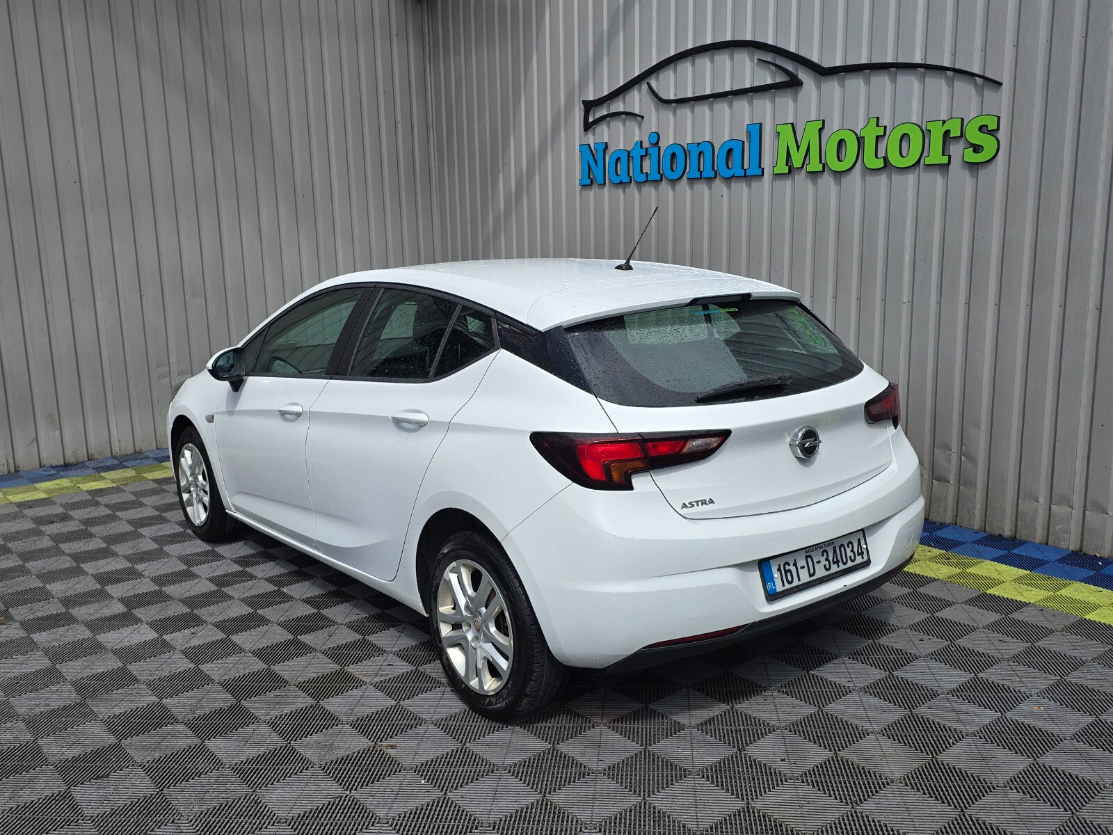 2016 Opel Astra 1.4 Petrol - Image 5