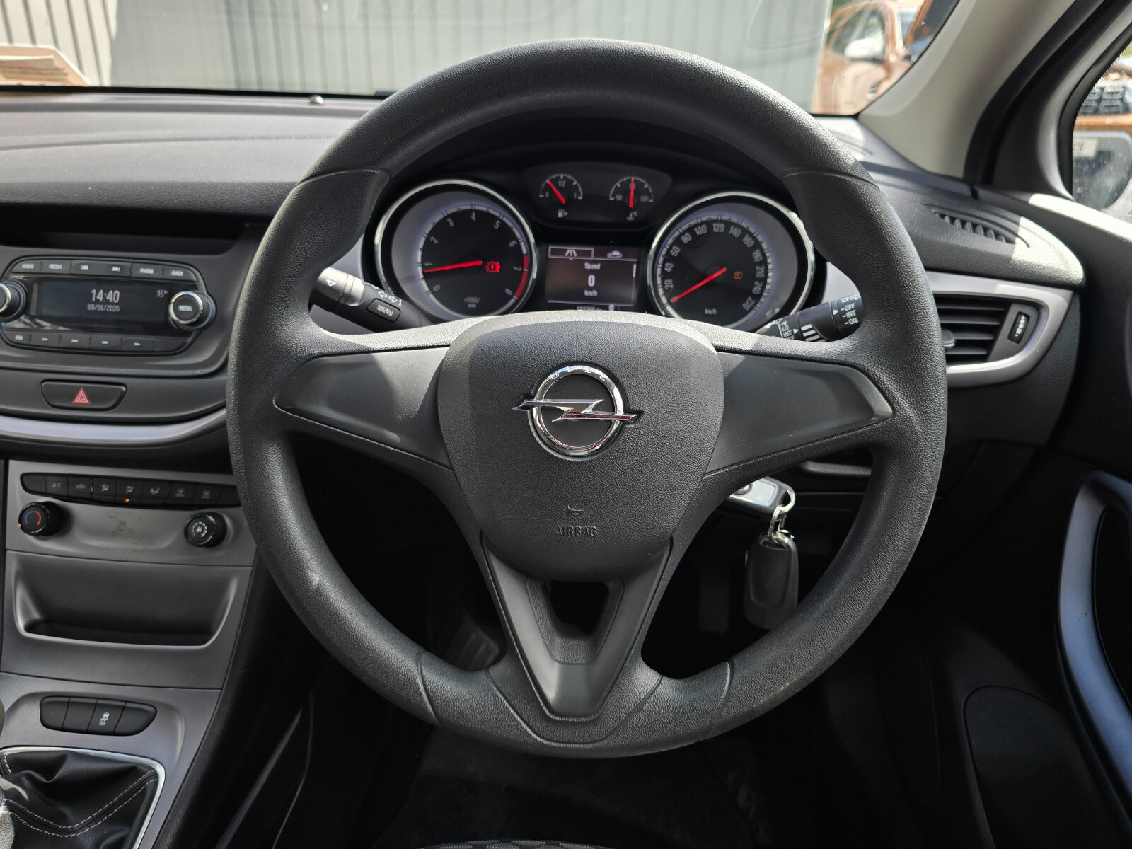 2016 Opel Astra 1.4 Petrol - Image 14