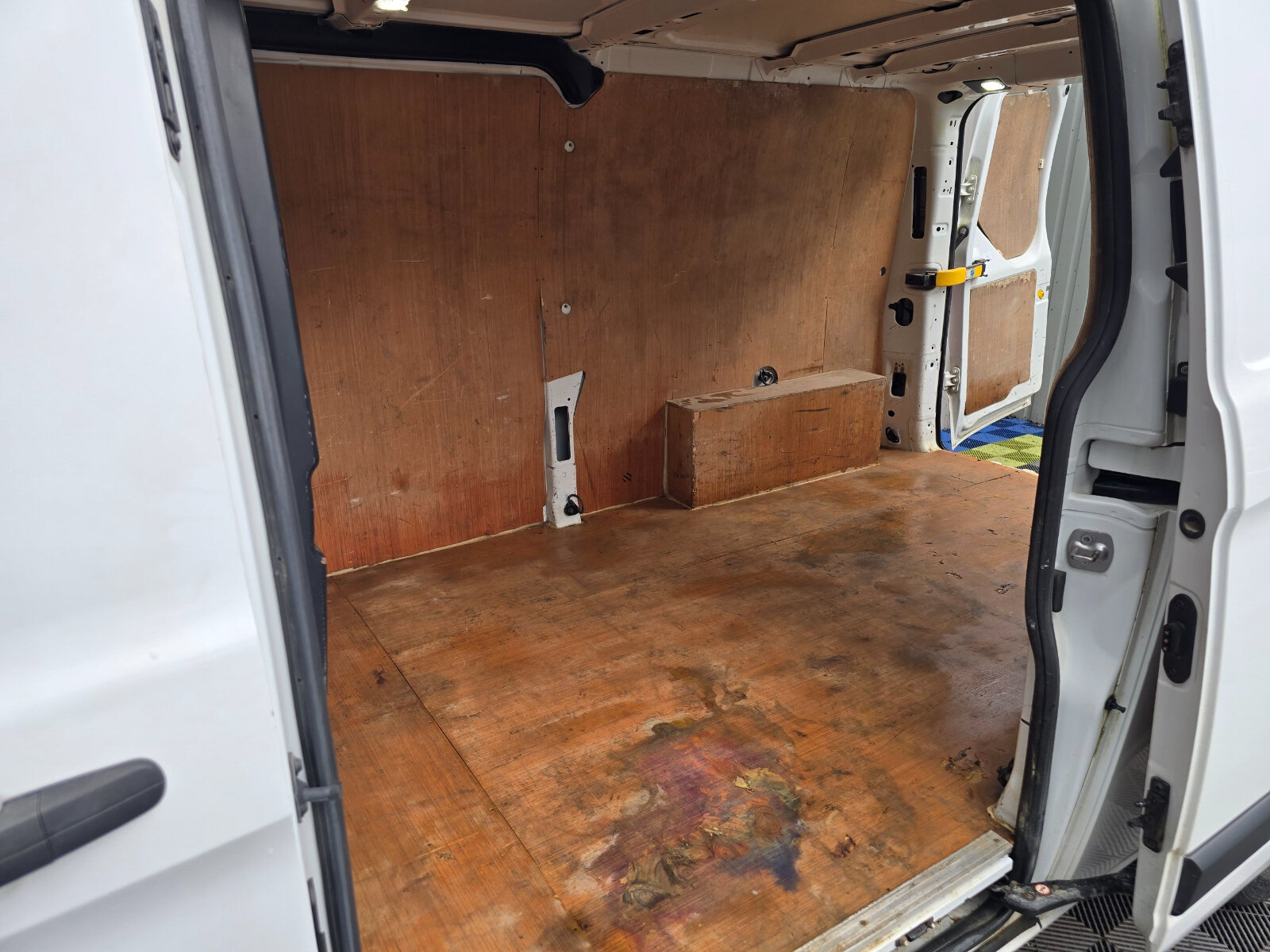 2021 Ford Transit 2.0 Diesel - Image 19