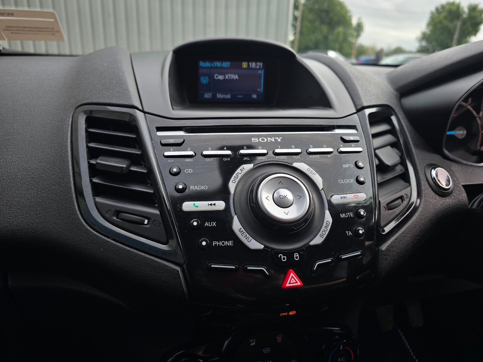 2014 Ford Fiesta Titanium 1.0 Petrol - Image 16
