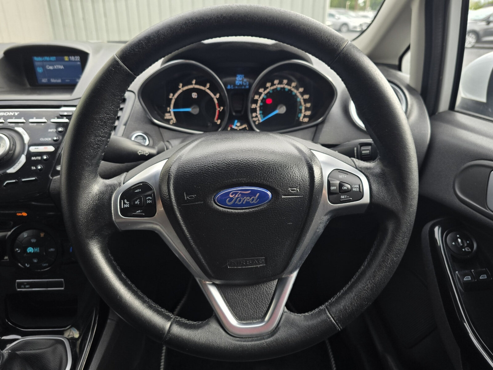 2014 Ford Fiesta Titanium 1.0 Petrol - Image 17