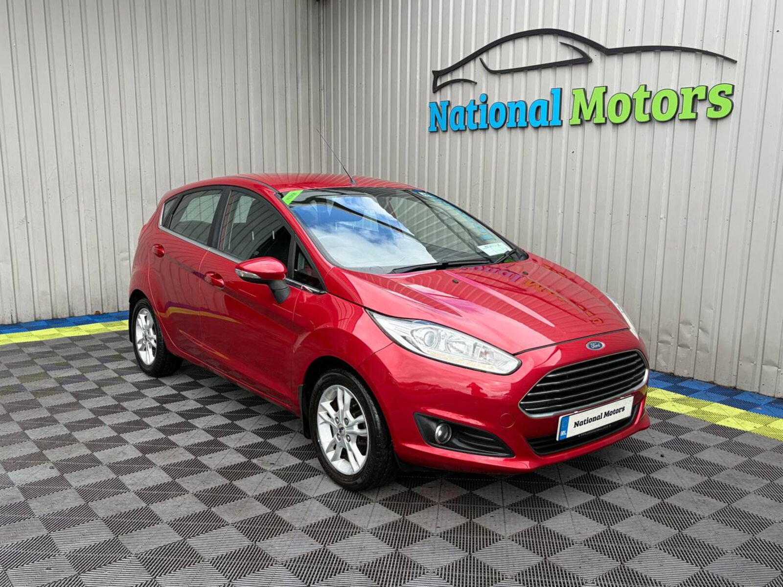2015 Ford Fiesta Zetec 1.0 Petrol - Image 9
