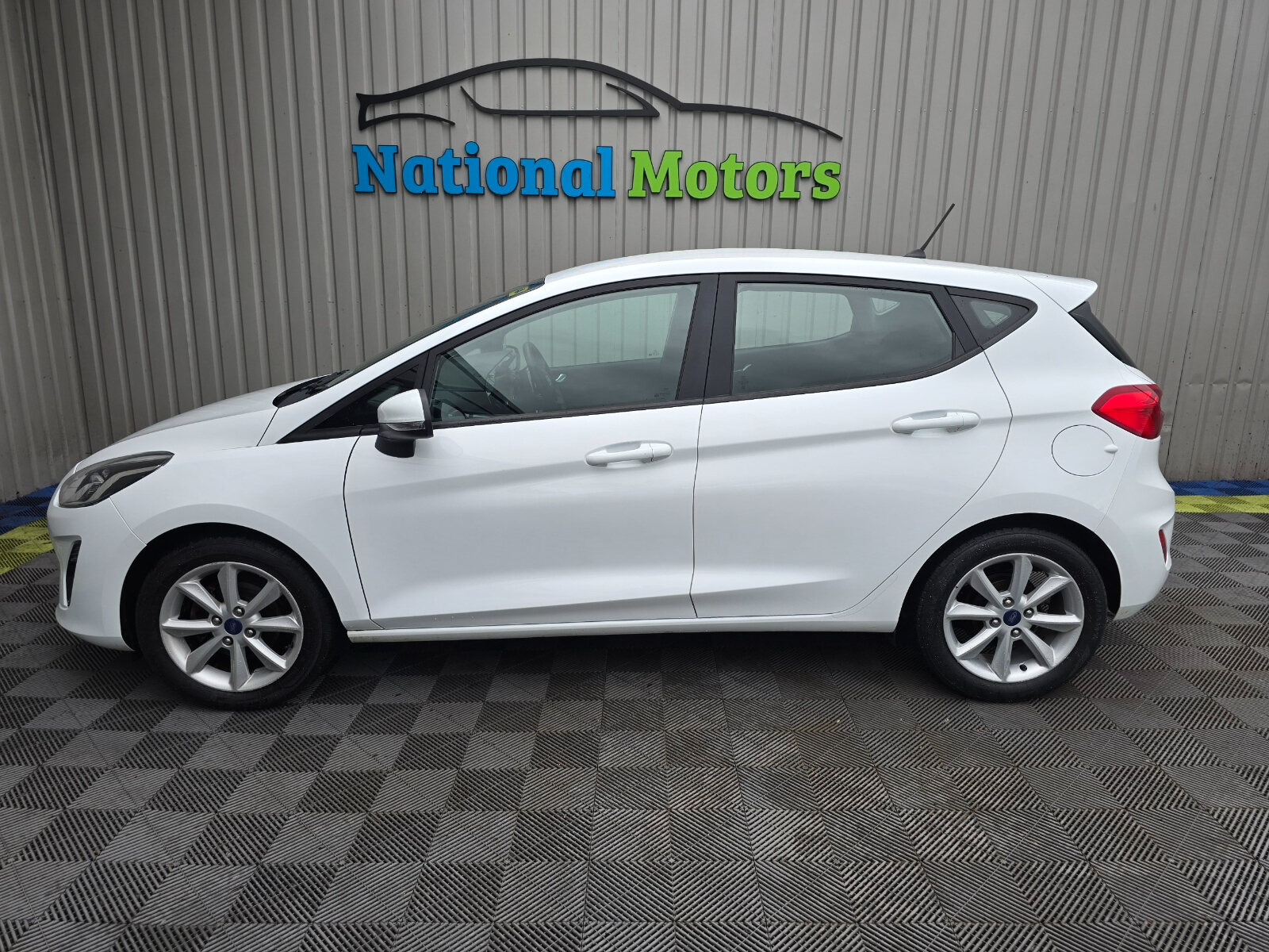 2018 Ford Fiesta 1.1 Zetec - Image 6