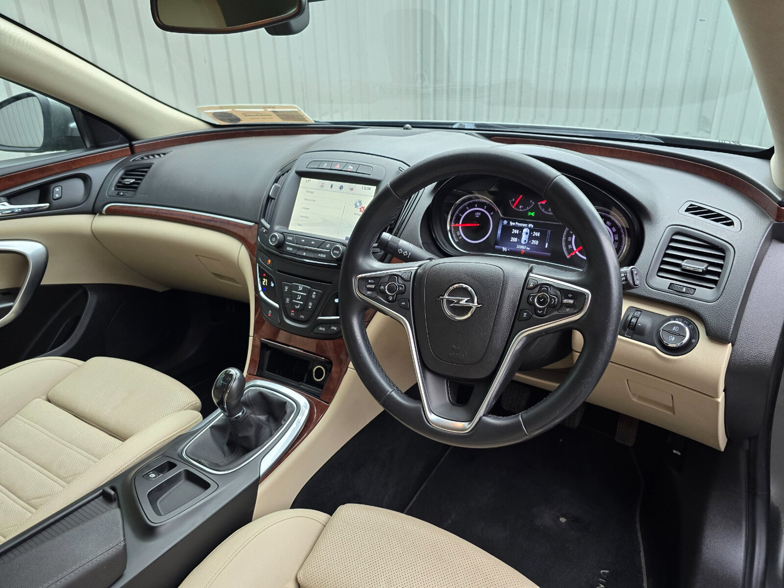 2016 Opel Insignia 1.6 Elite - Image 11