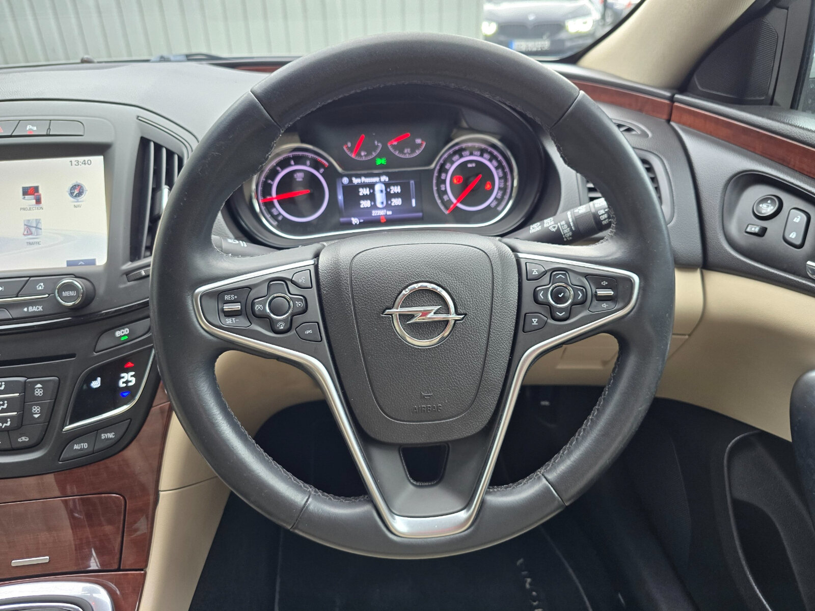 2016 Opel Insignia 1.6 Elite - Image 15