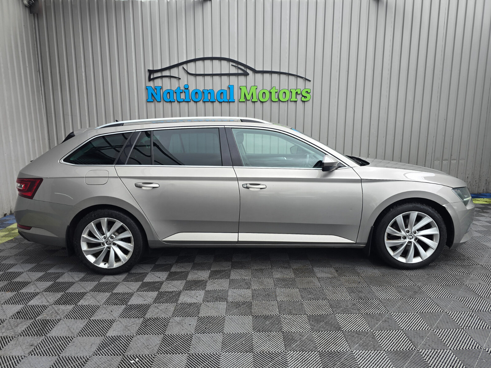 2018 Skoda Superb 2.0 150bhp Automatic - Image 2