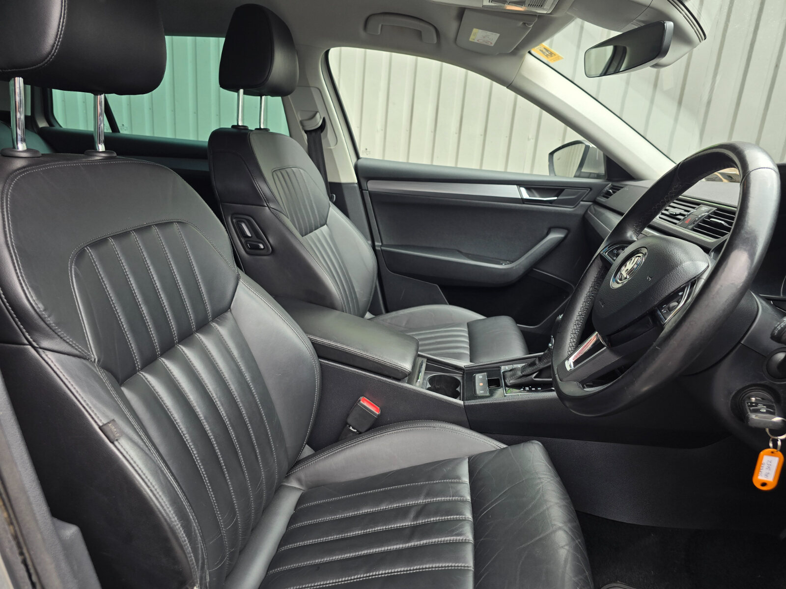 2018 Skoda Superb 2.0 150bhp Automatic - Image 11