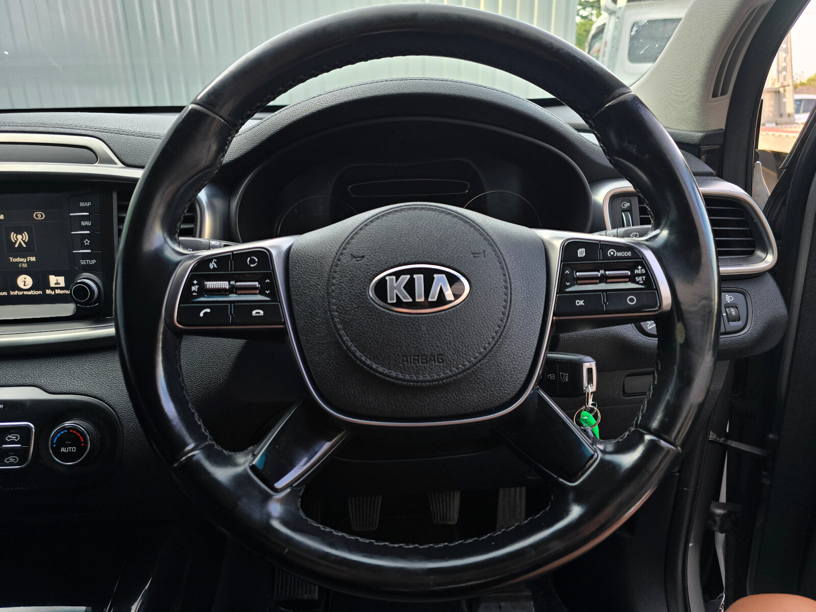 2019 Kia Sorento 2.2  4x4 5 seats - Image 17