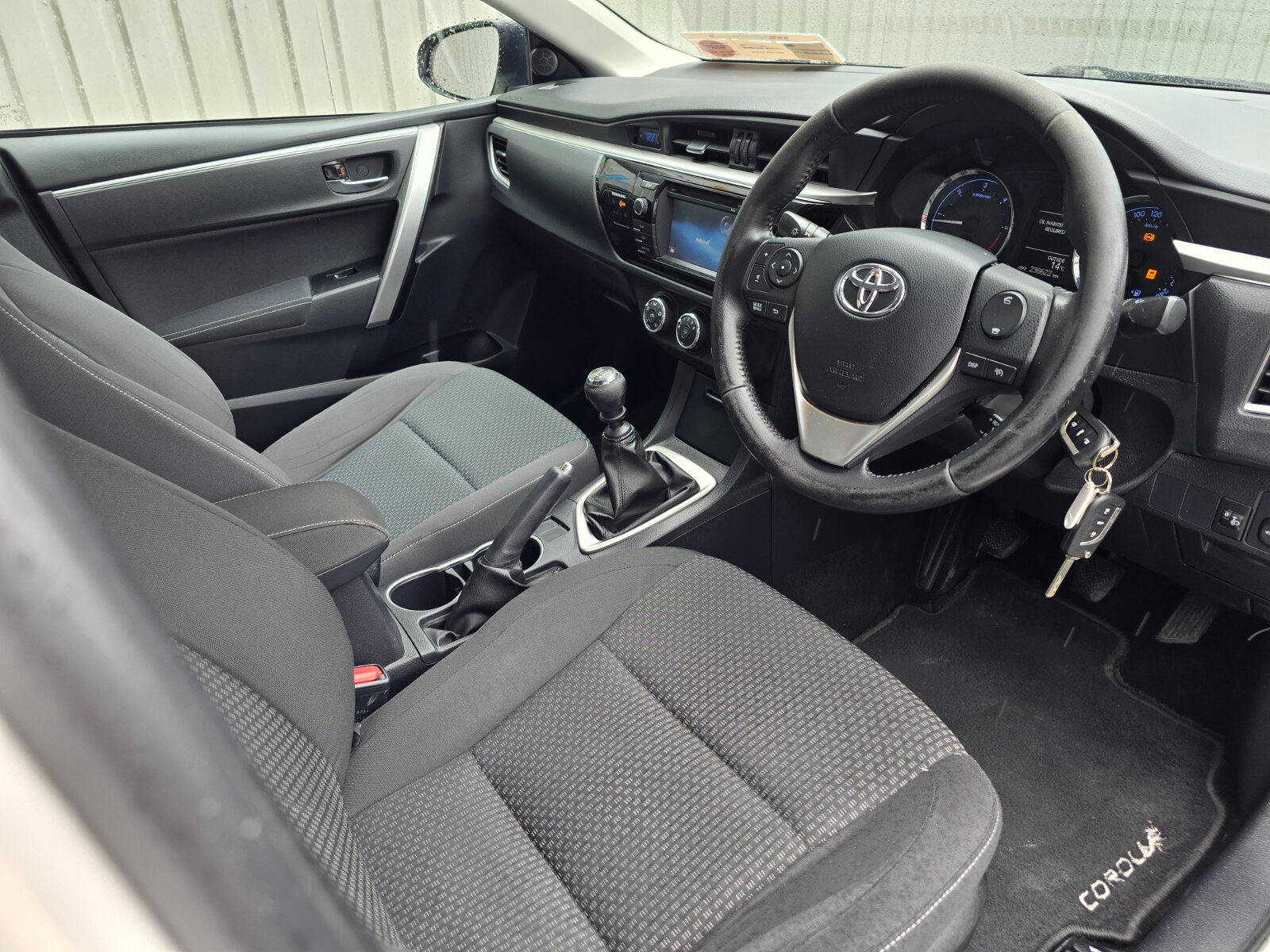2016 Toyota Corolla 1.4 Luna - Image 11