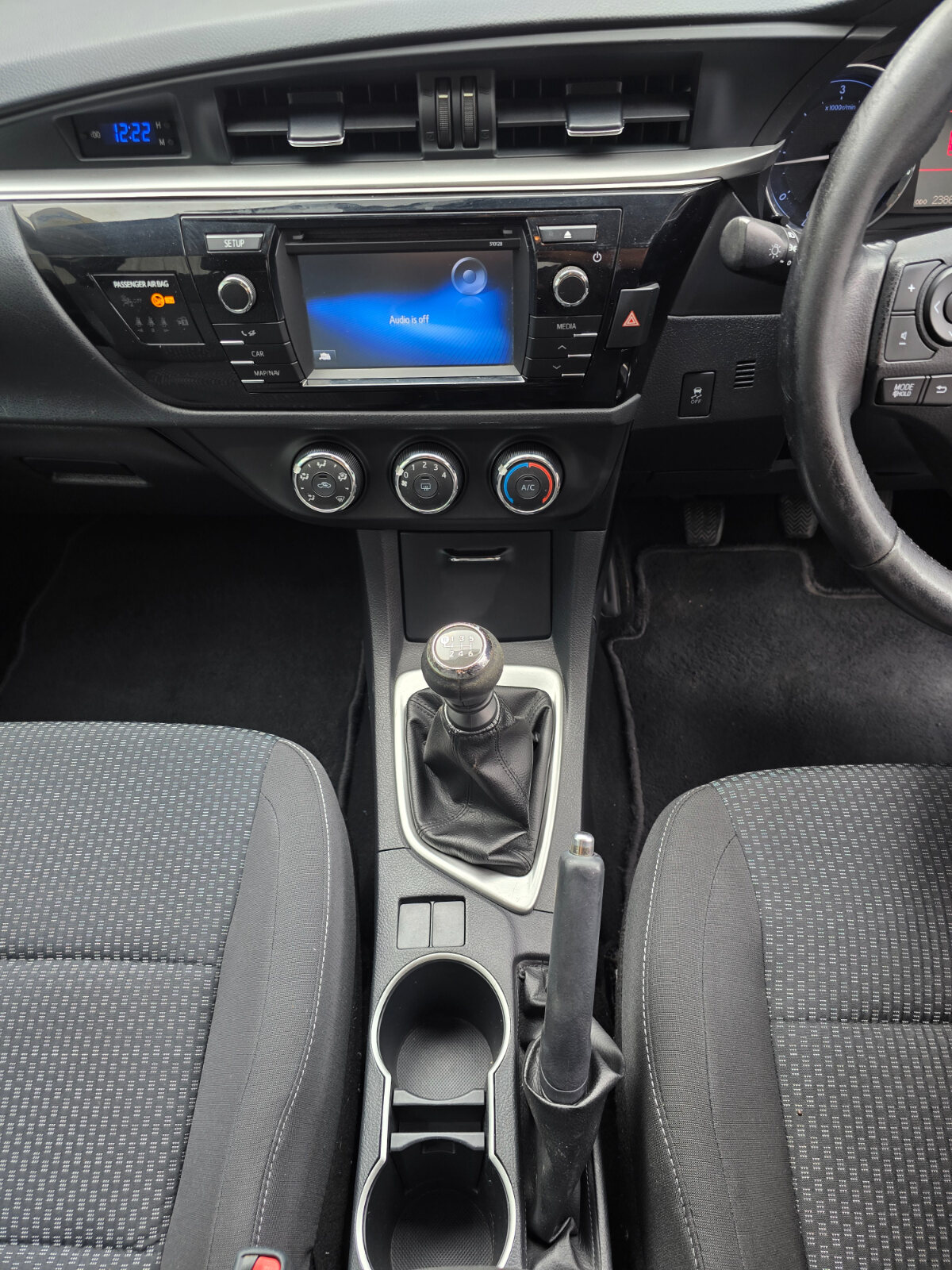 2016 Toyota Corolla 1.4 Luna - Image 12