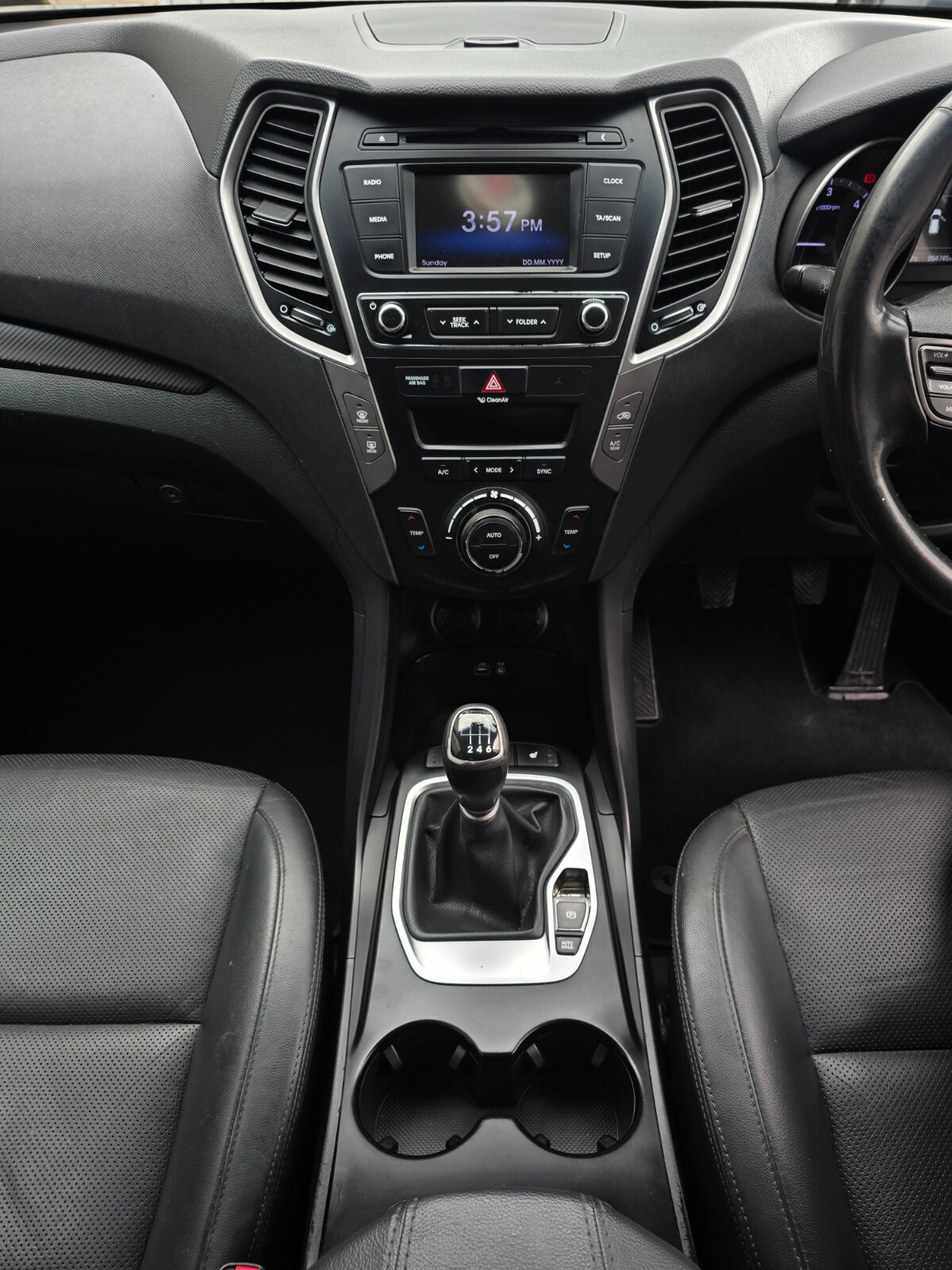 2016 Hyundai Santa Fe 2.2 4WD Executive - Image 13