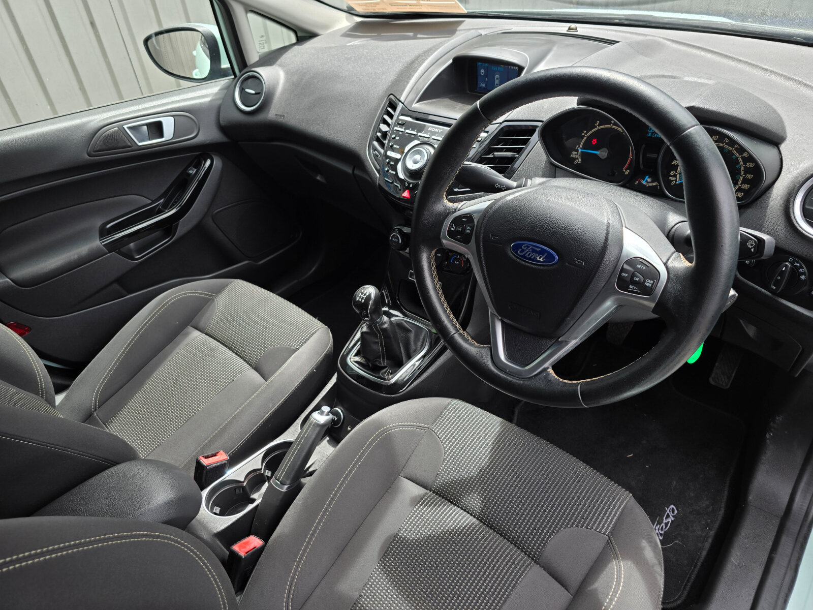 2016 Ford Fiesta Titanium 1.0 Petrol - Image 12