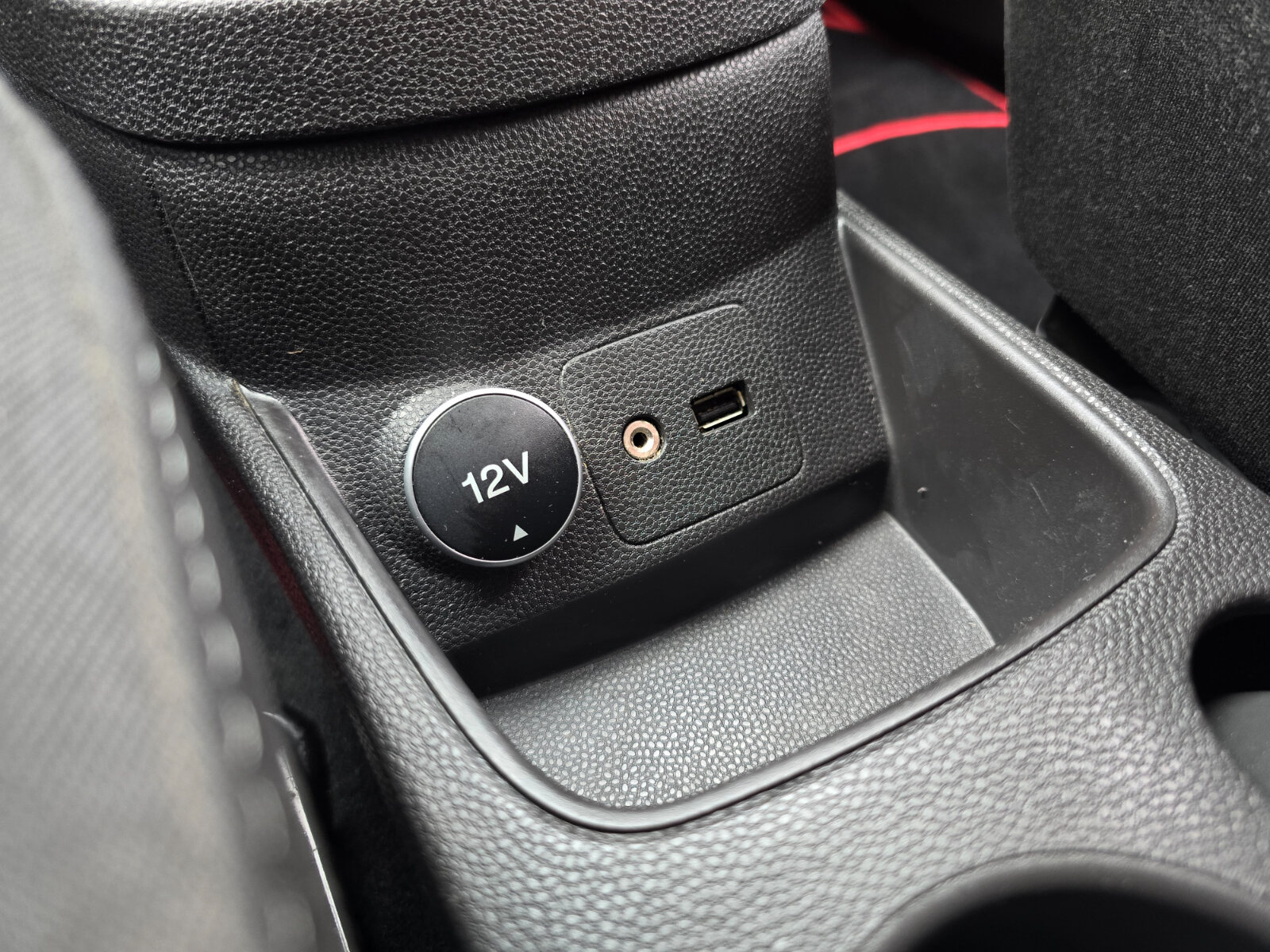 2014 Ford Fiesta 1.2 Petrol - Image 14