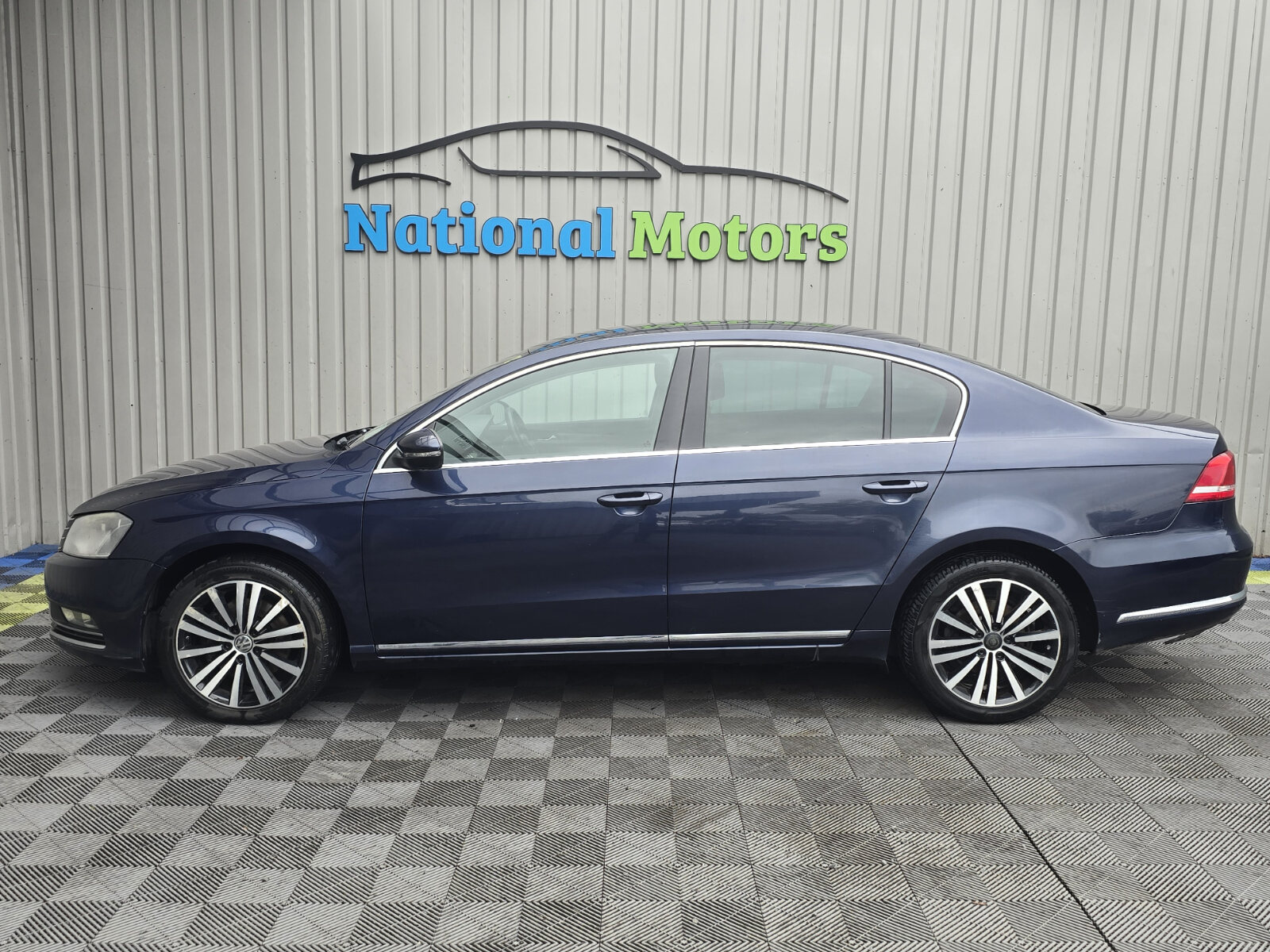 2012 Volkswagen Passat 2.0 TDI COMFORTLINE - Image 5