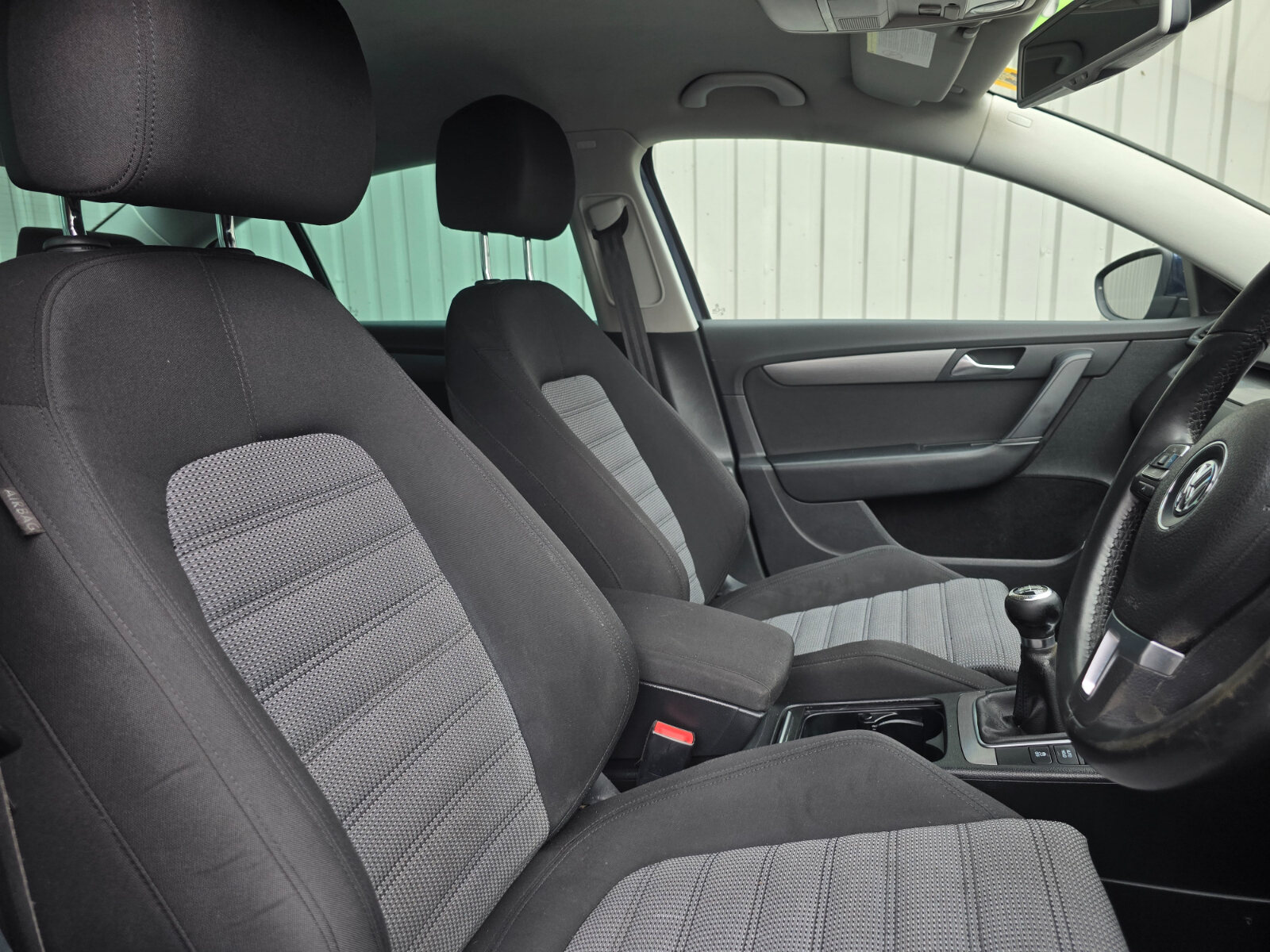 2012 Volkswagen Passat 2.0 TDI COMFORTLINE - Image 10