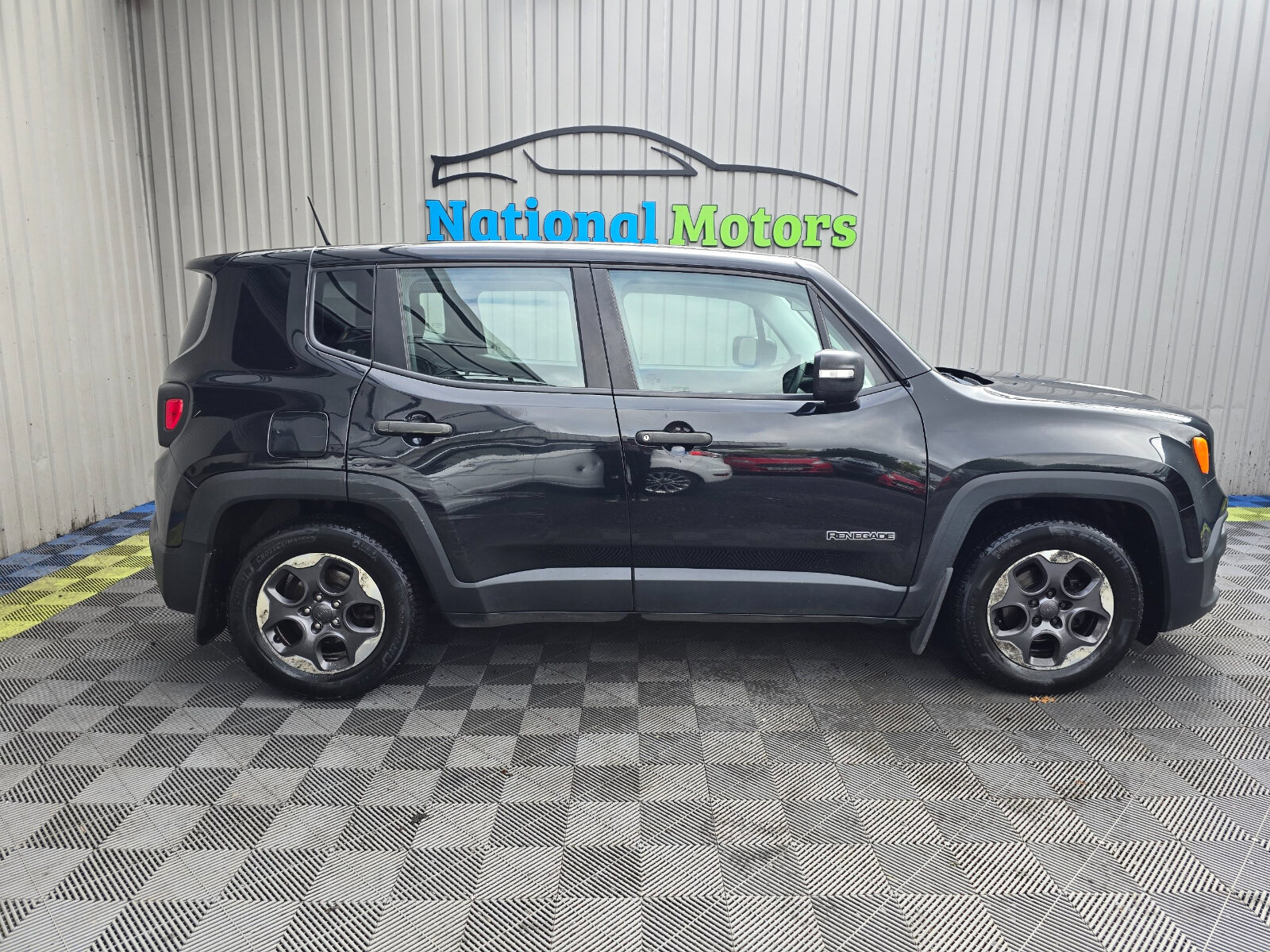 2016 Jeep Renegade 1.6 Mjet FWD SPORT - Image 2