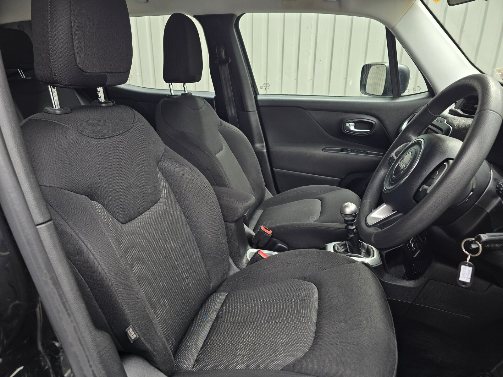 2016 Jeep Renegade 1.6 Mjet FWD SPORT - Image 11