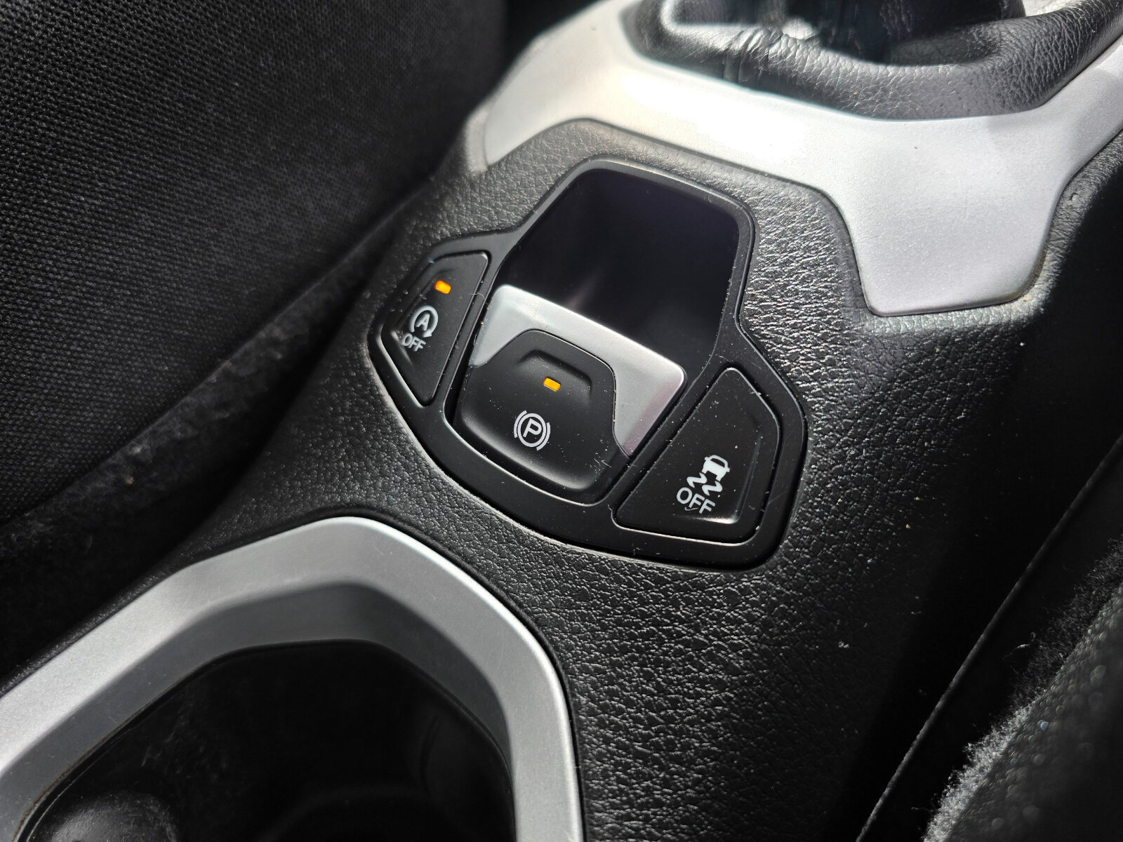 2016 Jeep Renegade 1.6 Mjet FWD SPORT - Image 13