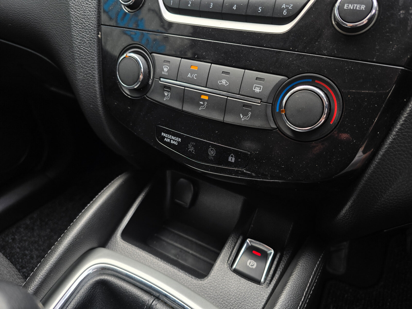 2016 Nissan Qashqai 1.2 XE Petrol - Image 14